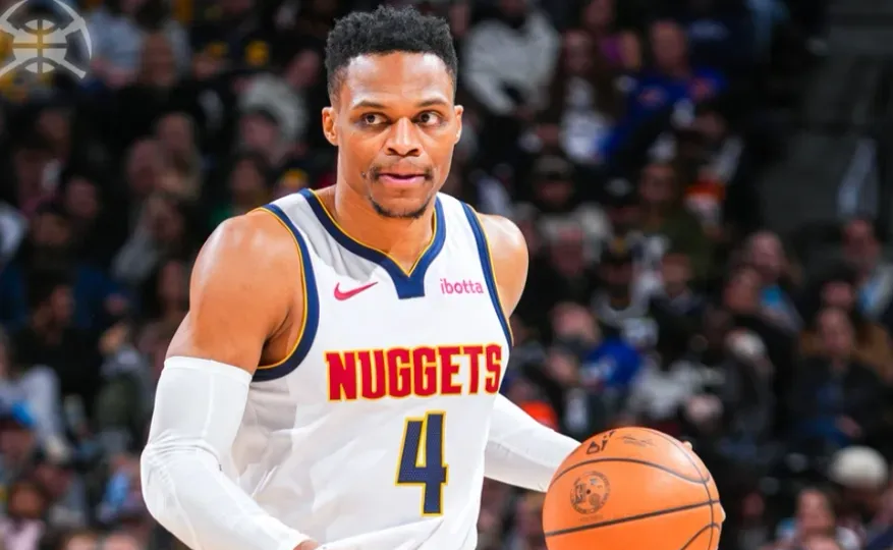 字母哥在掘金比赛中大胜，战术调整引发热议！的简单介绍-开云入口平台